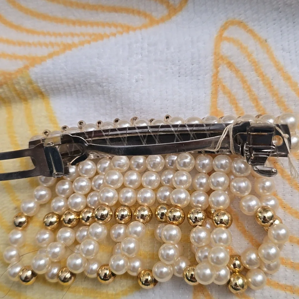 EUC - Vintage Faux Pearl and Gold Beads Hair Clips, Bundle of 3